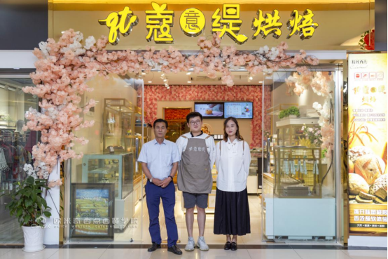 从南京欧米奇毕业的学员都去哪里了？