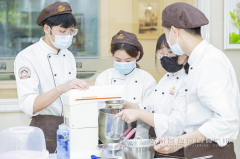 零基础学西点要多少钱？