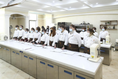 学烘焙一般哪个学校比较好？南京烘焙学校排名如何？