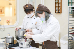 裱花师好学吗？一般要学多久？
