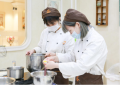西点师具体应该怎么学？西点师培训学费多少？