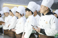 2021年，男生适合学什么手艺比较有前景?