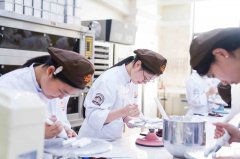 年底找工作，太难了！该如何破局，走出职场困境